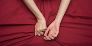 massage yoni dat cuc khoai